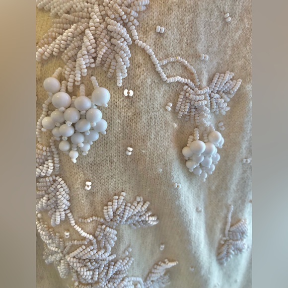 Gorgeous Vintage Gene Shelly Beaded Cardigan Sweater - Picture 3 of 10